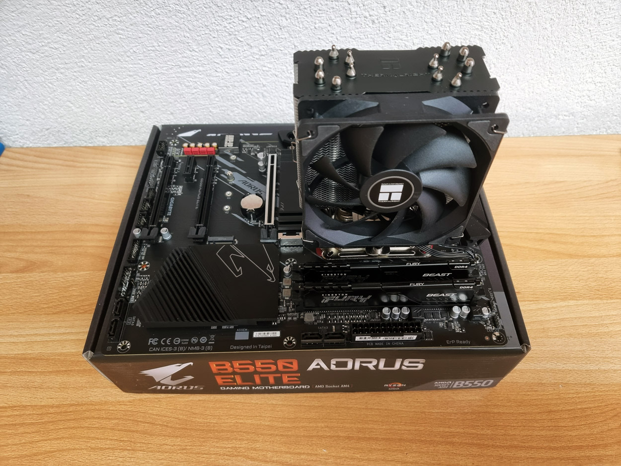 PC Bundle - AMD Ryzen 7 5700X3D - Gigabyte B550 Aorus Elite Mainboard - 32GB DDR4-3200MHz 